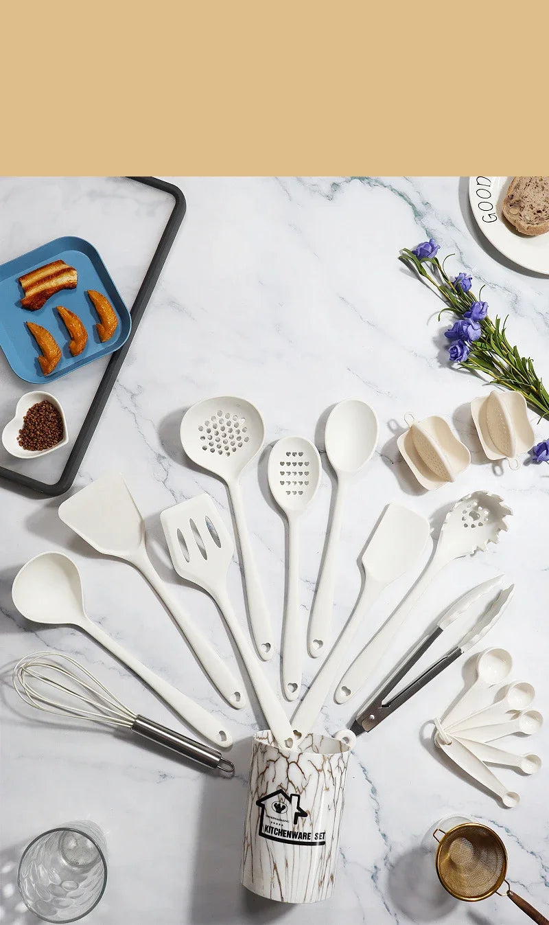 10/18Pcs Silicone Cooking Utensils Sets Pink Non-Stick Baking Tools Kitchenware Spatula Spoon Food Tongs Kitchen Kit with Box